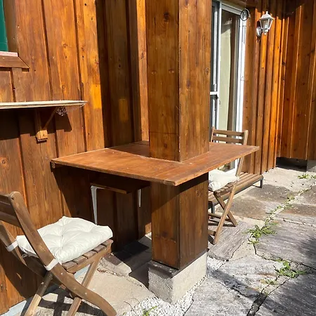 Haus Frey 公寓
